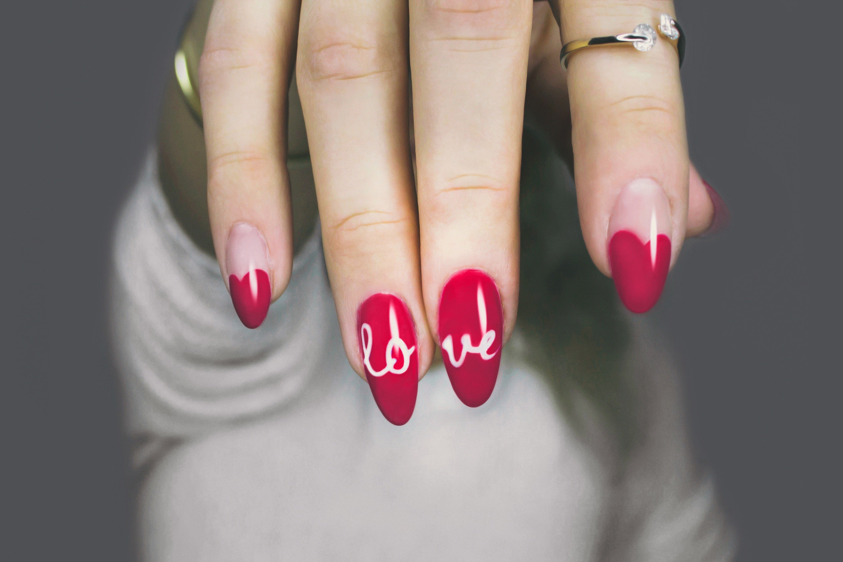 6 Best Valentine’s Day Nail Art Ideas