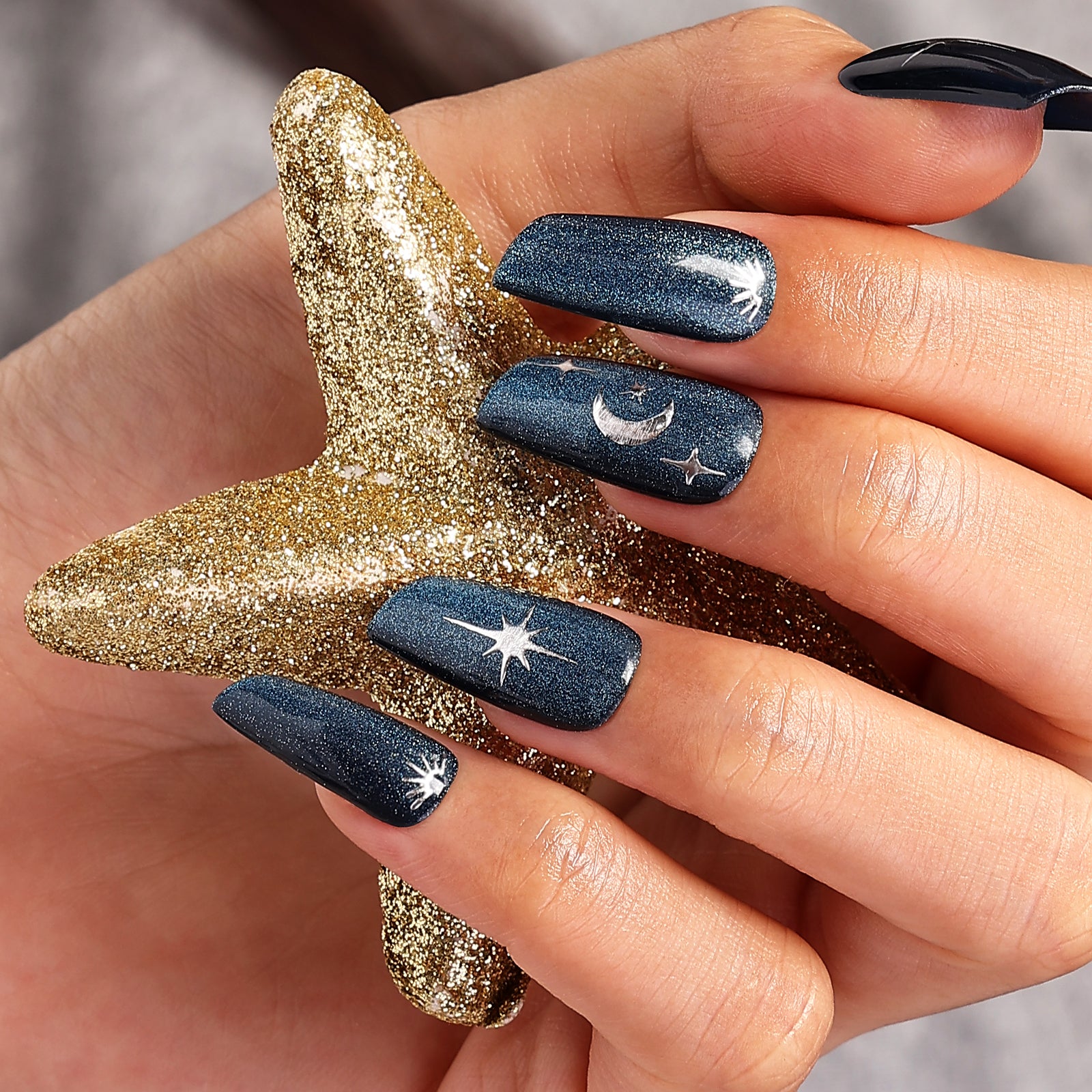 Blue Bliss Special Short Lipstick Press On Nails
