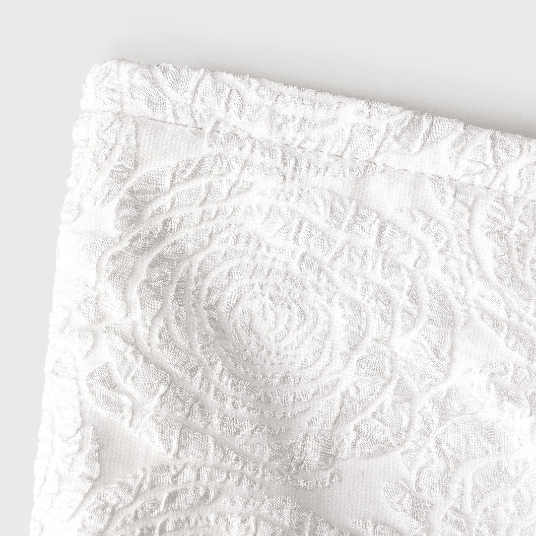 Vintage White Jacquard Rose Storage Bag