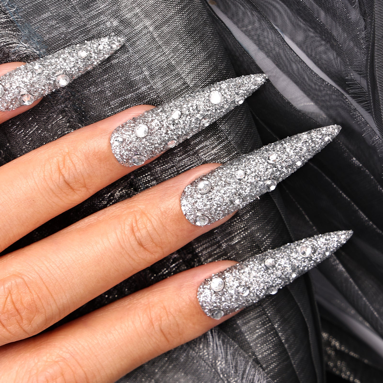 Shimmering Diamond Stiletto Long Press On Nails | MelodySusie