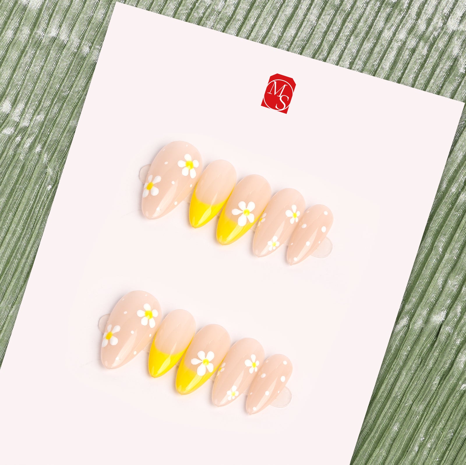Sunny Daze Stiletto Regular Press On Nails | MelodySusie